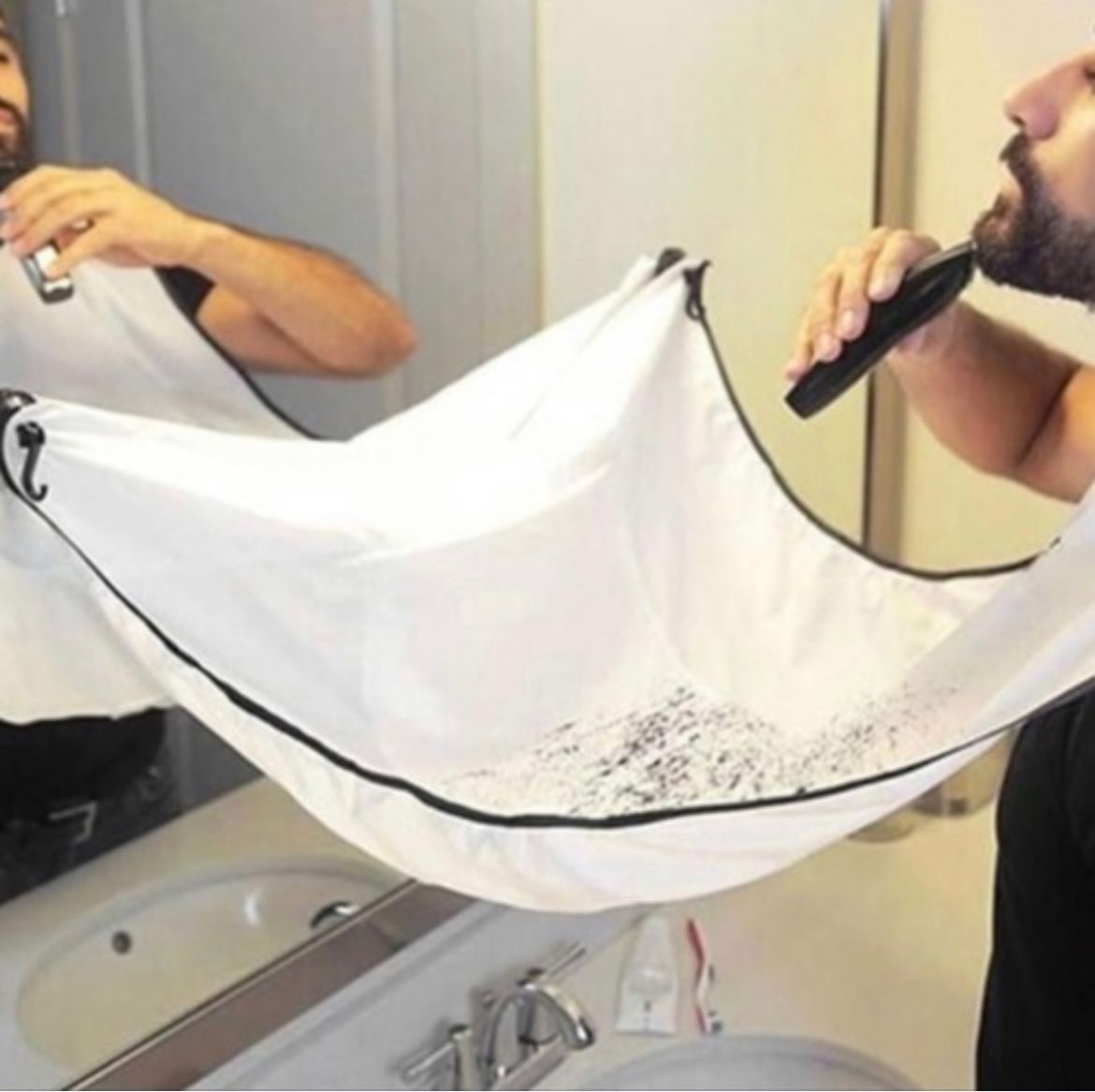 رداء لحلاقة اللحية